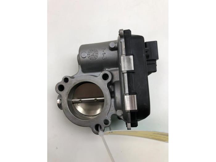 Gebruikte Gasklephuis Volkswagen T-Roc I 1.0 TSI 12V Prijs € 51,45 Margeregeling aangeboden door Wessel Parts & Service B.V.
