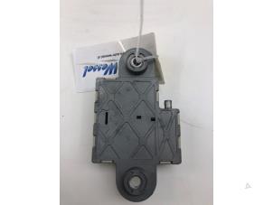 Gebruikte Verlichtings Module BMW X3 (F25) xDrive20d 16V Prijs € 49,00 Margeregeling aangeboden door Wessel Parts & Service B.V.
