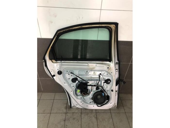 VOLVO S40 2 generation (2004-2012) Porte arrière gauche 31335461 24853689