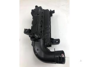 Gebruikte Luchtfilterhuis Opel Mokka 1.2 Turbo 12V Prijs € 59,00 Margeregeling aangeboden door Wessel Parts & Service B.V.