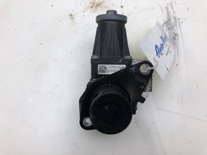 EGR Klep van een Nissan NV 200 (M20M) 1.5 dCi 110 2018