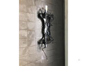 Gebruikte Subframe Kia Cee'd (JDB5) 1.4 CRDi 16V Prijs € 199,00 Margeregeling aangeboden door Wessel Parts & Service B.V.