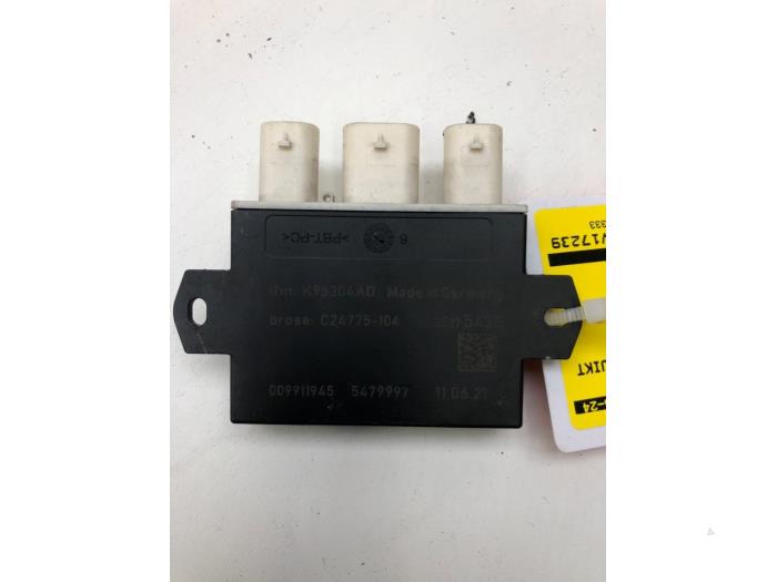Gebruikte Smart entry computer Opel Astra K Sports Tourer 1.2 Turbo 12V Prijs € 82,95 Margeregeling aangeboden door Wessel Parts & Service B.V.
