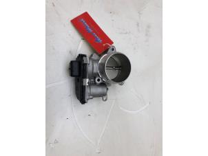 Gebruikte Gasklephuis Opel Grandland (X) 1.6 Turbo 16V Hybrid4 Prijs € 99,00 Margeregeling aangeboden door Wessel Parts & Service B.V.