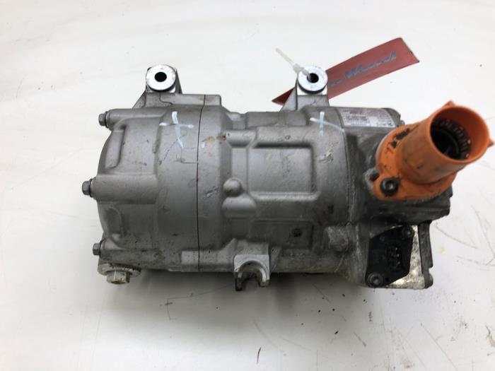 Aircopomp van een Opel Grandland (X) 1.6 Turbo 16V Hybrid4 2020