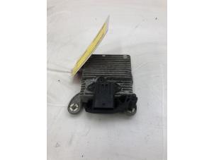 Gebruikte Radar sensor Opel Grandland (X) 1.6 Turbo 16V Hybrid4 Prijs € 199,00 Margeregeling aangeboden door Wessel Parts & Service B.V.
