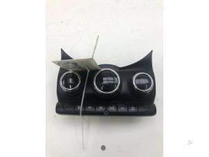 Gebruikte Chaufage Bedieningspaneel Mini Cooper Prijs € 79,00 Margeregeling aangeboden door Wessel Parts & Service B.V.