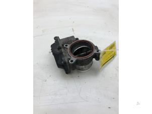 Gebruikte Gasklephuis Ssang Yong Korando 2.0 e-XDi 16V 4x4 Prijs € 89,00 Margeregeling aangeboden door Wessel Parts & Service B.V.