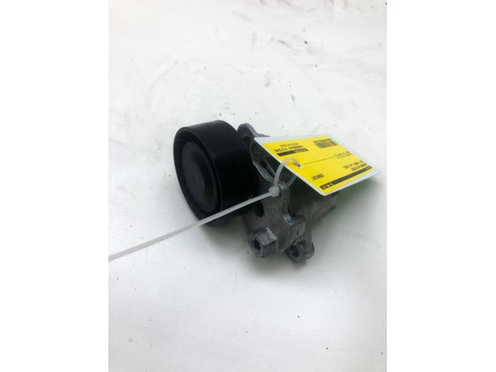 Gebruikte Spanner multiriem Volkswagen T-Cross 1.0 TSI 95 12V Prijs € 30,45 Margeregeling aangeboden door Wessel Parts & Service B.V.