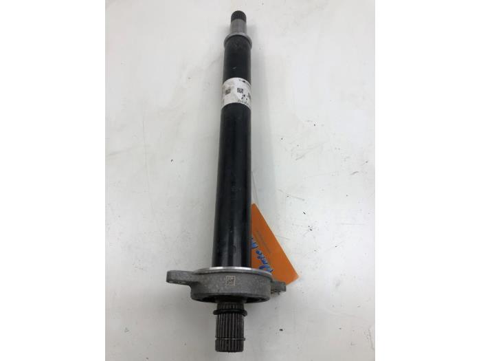 Gebruikte Cardanas Mercedes A (177.0) 1.3 A-250 e Turbo 16V Prijs € 131,25 Margeregeling aangeboden door Wessel Parts & Service B.V.