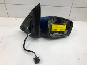 Gebruikte Buitenspiegel rechts Skoda Fabia III Combi (NJ5) 1.0 TSI 12V Prijs € 125,00 Margeregeling aangeboden door Wessel Parts & Service B.V.