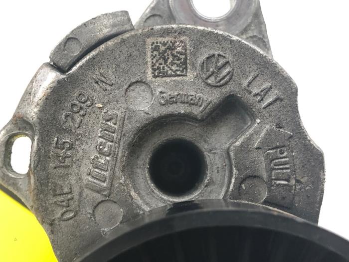 Gebruikte Spanner multiriem Skoda Fabia III Combi (NJ5) 1.0 TSI 12V Prijs € 30,45 Margeregeling aangeboden door Wessel Parts & Service B.V.