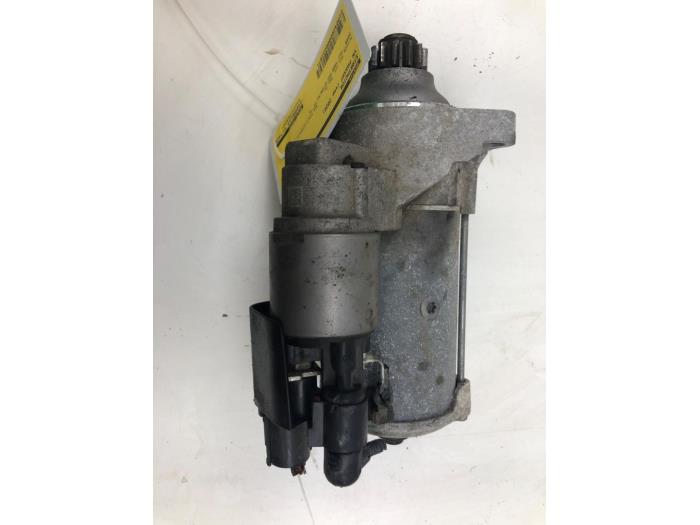 Gebruikte Startmotor Volkswagen Passat Variant (3G5) 2.0 TDI 16V 150 Prijs € 72,45 Margeregeling aangeboden door Wessel Parts & Service B.V.