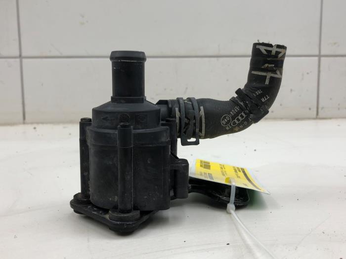 Gebruikte Waterpomp Volkswagen Transporter T6 2.0 TDI Prijs € 51,45 Margeregeling aangeboden door Wessel Parts & Service B.V.