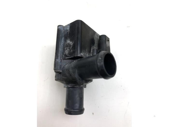 Gebruikte Waterpomp Volkswagen Transporter T6 2.0 TDI Prijs € 51,45 Margeregeling aangeboden door Wessel Parts & Service B.V.
