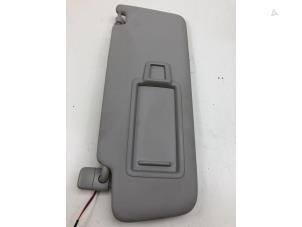 Gebruikte Zonneklep Volkswagen Passat Variant (3G5) 2.0 TDI 16V 150 Prijs € 80,00 Margeregeling aangeboden door Wessel Parts & Service B.V.