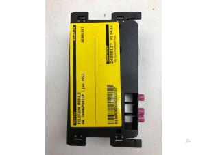 Gebruikte Telefoon Module Volkswagen Transporter T6 2.0 TDI Prijs € 175,00 Margeregeling aangeboden door Wessel Parts & Service B.V.