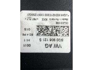 Gebruikte Brandstofpomp module Skoda Octavia Combi (NXAC) 2.0 TDI GreenTec 16V Prijs € 49,00 Margeregeling aangeboden door Wessel Parts & Service B.V.