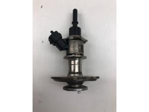 Gebruikte Adblue injector Skoda Octavia Combi (NXAC) 2.0 TDI GreenTec 16V Prijs € 89,00 Margeregeling aangeboden door Wessel Parts & Service B.V.