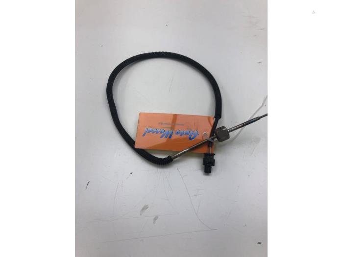Gebruikte Uitlaat temperatuursensor Mercedes C Estate (S205) C-220 CDI BlueTEC, C-220 d 2.2 16V Prijs € 51,45 Margeregeling aangeboden door Wessel Parts & Service B.V.