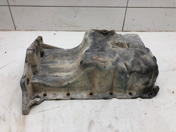 Gebruikte Carterpan Opel Corsa E 1.4 16V Prijs € 82,95 Margeregeling aangeboden door Wessel Parts & Service B.V.