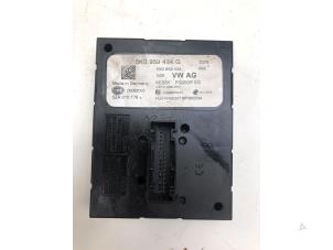 Gebruikte Module keyless vehicle Audi Q3 (8UB/8UG) 2.0 TDI 16V 150 Quattro Prijs € 49,00 Margeregeling aangeboden door Wessel Parts & Service B.V.