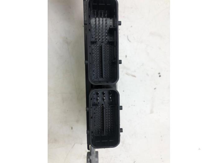 Gebruikte Computer Motormanagement Mazda CX-30 (DM) 2.0 e-SkyActiv-G 122 16V Prijs € 261,45 Margeregeling aangeboden door Wessel Parts & Service B.V.
