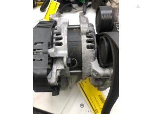 Dynamo van een Mazda CX-30 (DM) 2.0 e-SkyActiv-G 122 16V 2021