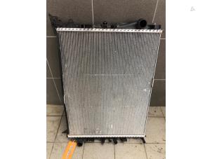Gebruikte Radiateur Mercedes GLC (X253) 2.0 260 16V 4-Matic Prijs € 175,00 Margeregeling aangeboden door Wessel Parts & Service B.V.