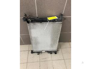 Gebruikte Radiateur Dacia Sandero II 0.9 TCE 12V Prijs € 79,00 Margeregeling aangeboden door Wessel Parts & Service B.V.