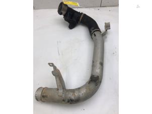 Gebruikte Intercooler Buis Volvo V60 II (ZW) 2.0 T8 16V Plug-in Hybrid Polestar AWD Prijs € 89,00 Margeregeling aangeboden door Wessel Parts & Service B.V.