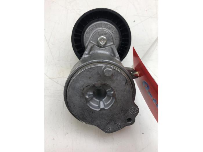 Gebruikte Spanner multiriem Opel Corsa F (UB/UH/UP) 1.2 12V 75 Prijs € 51,45 Margeregeling aangeboden door Wessel Parts & Service B.V.