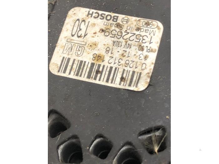 Gebruikte Dynamo Opel Astra K 1.4 Turbo 16V Prijs € 61,95 Margeregeling aangeboden door Wessel Parts & Service B.V.