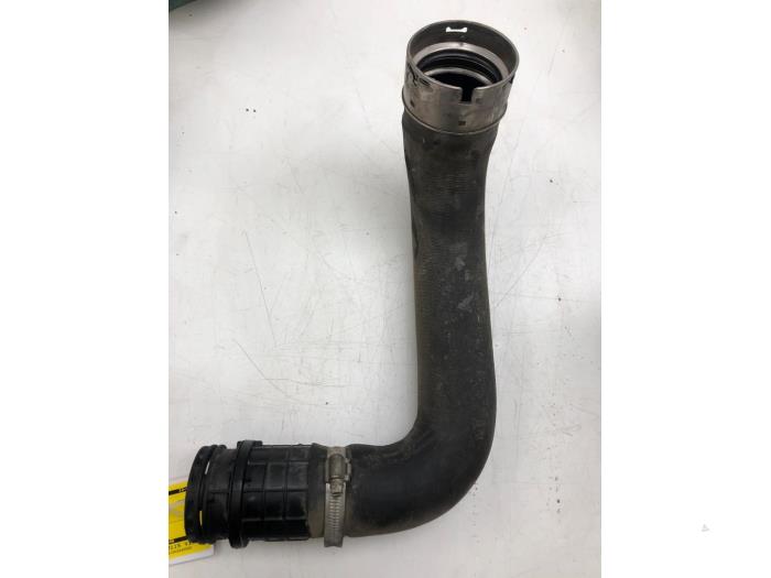 Gebruikte Intercooler Slang Opel Astra K 1.4 Turbo 16V Prijs € 51,45 Margeregeling aangeboden door Wessel Parts & Service B.V.