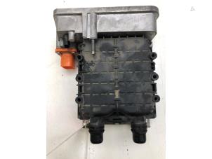 Gebruikte Standkachel Opel Grandland (X) 1.6 Turbo 16V Hybrid4 Prijs € 249,00 Margeregeling aangeboden door Wessel Parts & Service B.V.