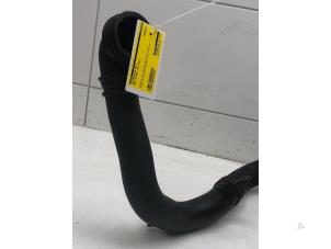 Gebruikte Intercooler Buis Opel Astra K 1.4 Turbo 16V Prijs € 49,00 Margeregeling aangeboden door Wessel Parts & Service B.V.