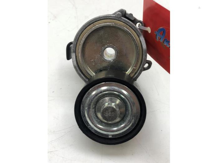 Gebruikte Spanrol Multiriem Opel Crossland (X) 1.2 Turbo 12V Prijs € 30,45 Margeregeling aangeboden door Wessel Parts & Service B.V.