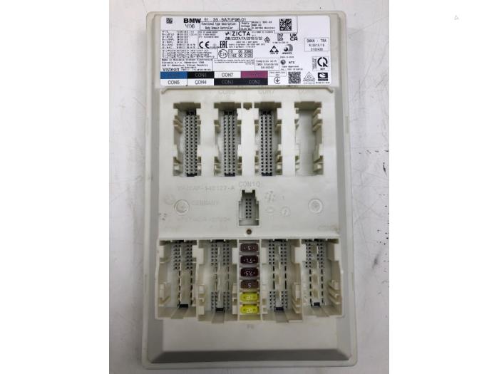 Computer Body Control van een BMW 3 serie Touring (G21) 320d 2.0 TwinPower Turbo 16V Mild Hybrid 2023