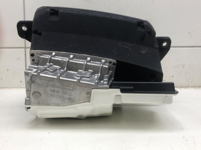 Gebruikte Head-up display BMW 3 serie Touring (G21) 320d 2.0 TwinPower Turbo 16V Mild Hybrid Prijs € 838,95 Margeregeling aangeboden door Wessel Parts & Service B.V.