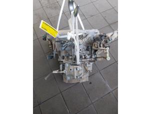 Gebruikte Versnellingsbak Jeep Avenger 1.2 GSE T3 Prijs op aanvraag aangeboden door Wessel Parts & Service B.V.