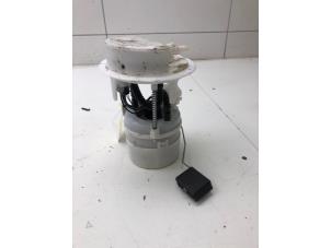 Gebruikte Tank element Pomp Jeep Avenger 1.2 GSE T3 Prijs € 99,00 Margeregeling aangeboden door Wessel Parts & Service B.V.