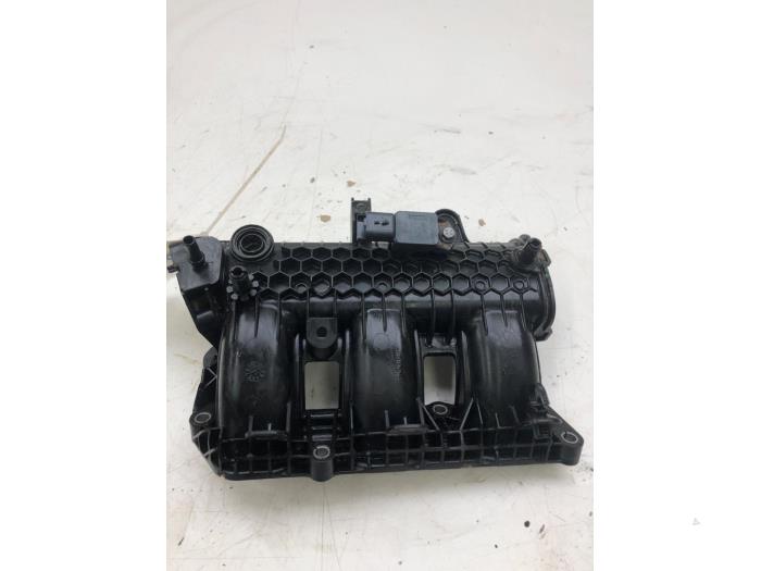 Gebruikte Spruitstuk Inlaat Jeep Avenger 1.2 GSE T3 Prijs € 30,45 Margeregeling aangeboden door Wessel Parts & Service B.V.