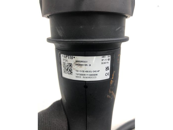 Oplaadkabel elektrische auto van een Renault Megane E-Tech (RCB) 60 kWh 2022