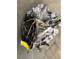 Gebruikte Automaatbak Hyundai Elantra Prijs € 1.499,00 Margeregeling aangeboden door Wessel Parts & Service B.V.