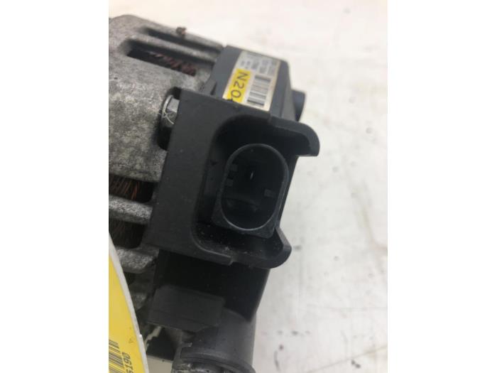 Gebruikte Dynamo Hyundai Elantra Prijs € 208,95 Margeregeling aangeboden door Wessel Parts & Service B.V.