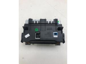 Gebruikte Display Interieur Opel Mokka/Mokka X 1.4 Turbo 16V 4x2 Prijs € 225,00 Margeregeling aangeboden door Wessel Parts & Service B.V.