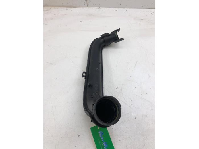 Gebruikte Intercooler Buis Volkswagen Golf VII (AUA) 1.4 TSI 16V Prijs € 40,95 Margeregeling aangeboden door Wessel Parts & Service B.V.