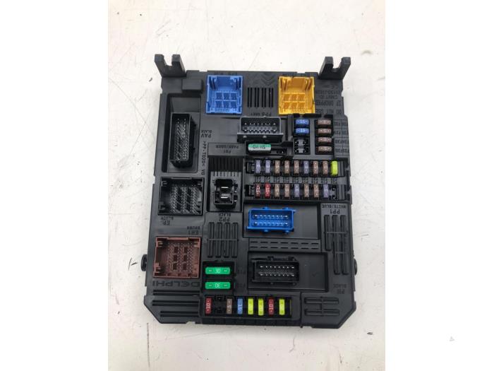 Computer Body Control van een Toyota ProAce 1.5 D-4D 120 16V 2020