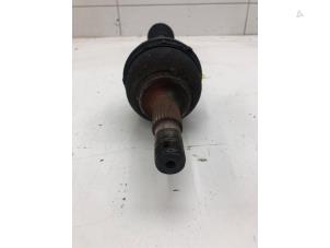 Gebruikte Homokineetas links-voor Toyota ProAce 1.5 D-4D 120 16V Prijs op aanvraag aangeboden door Wessel Parts & Service B.V.