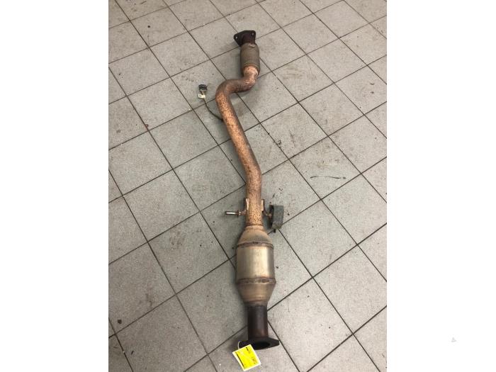 Gebruikte Katalysator Opel Astra J (PC6/PD6/PE6/PF6) 1.4 Turbo 16V Prijs € 156,45 Margeregeling aangeboden door Wessel Parts & Service B.V.